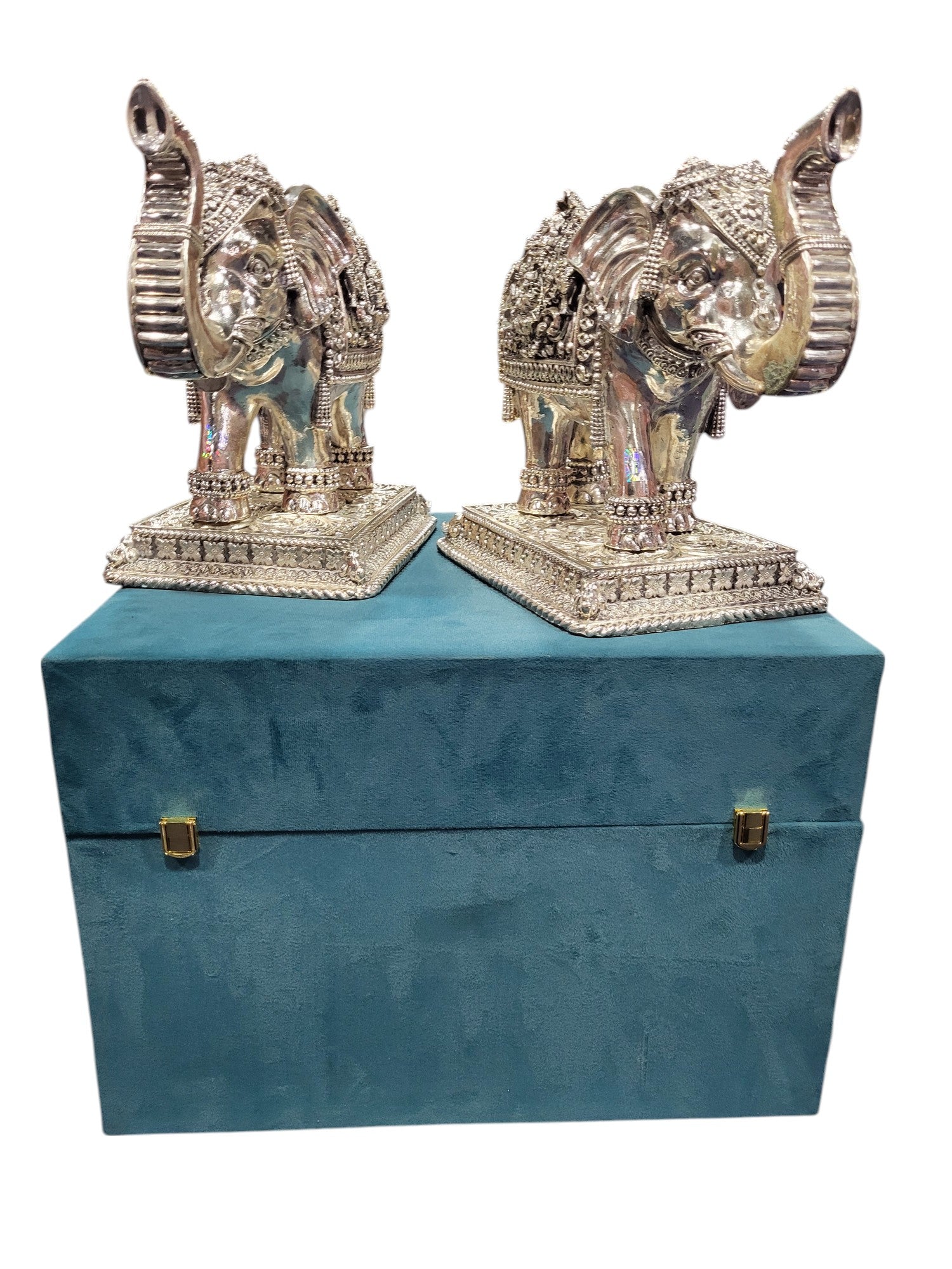 ELEPHANT PAIR 11"