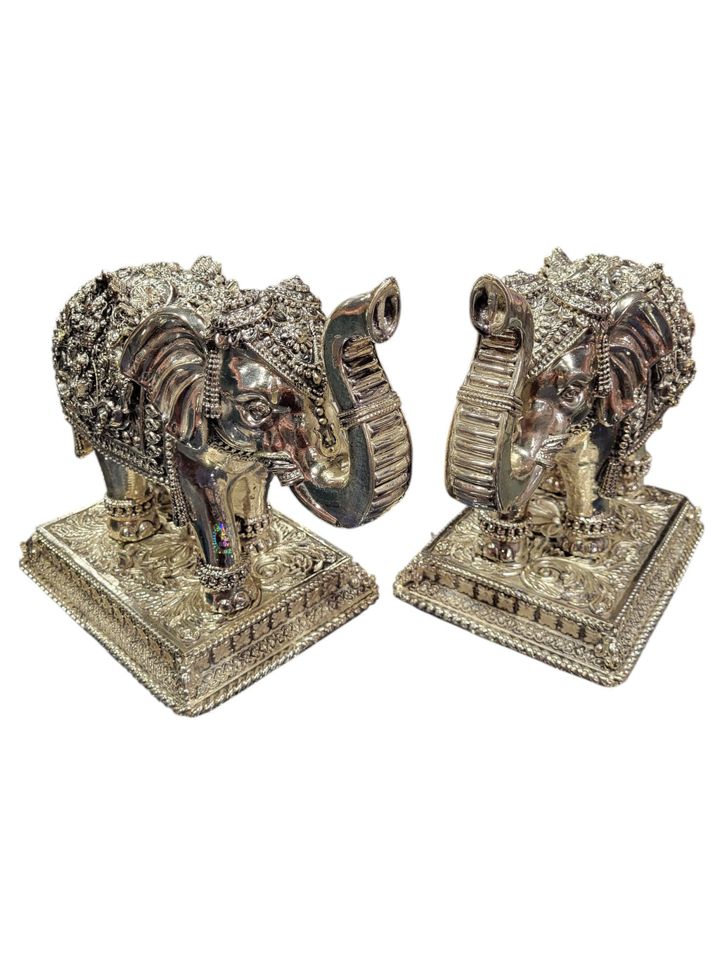 ELEPHANT PAIR 11"