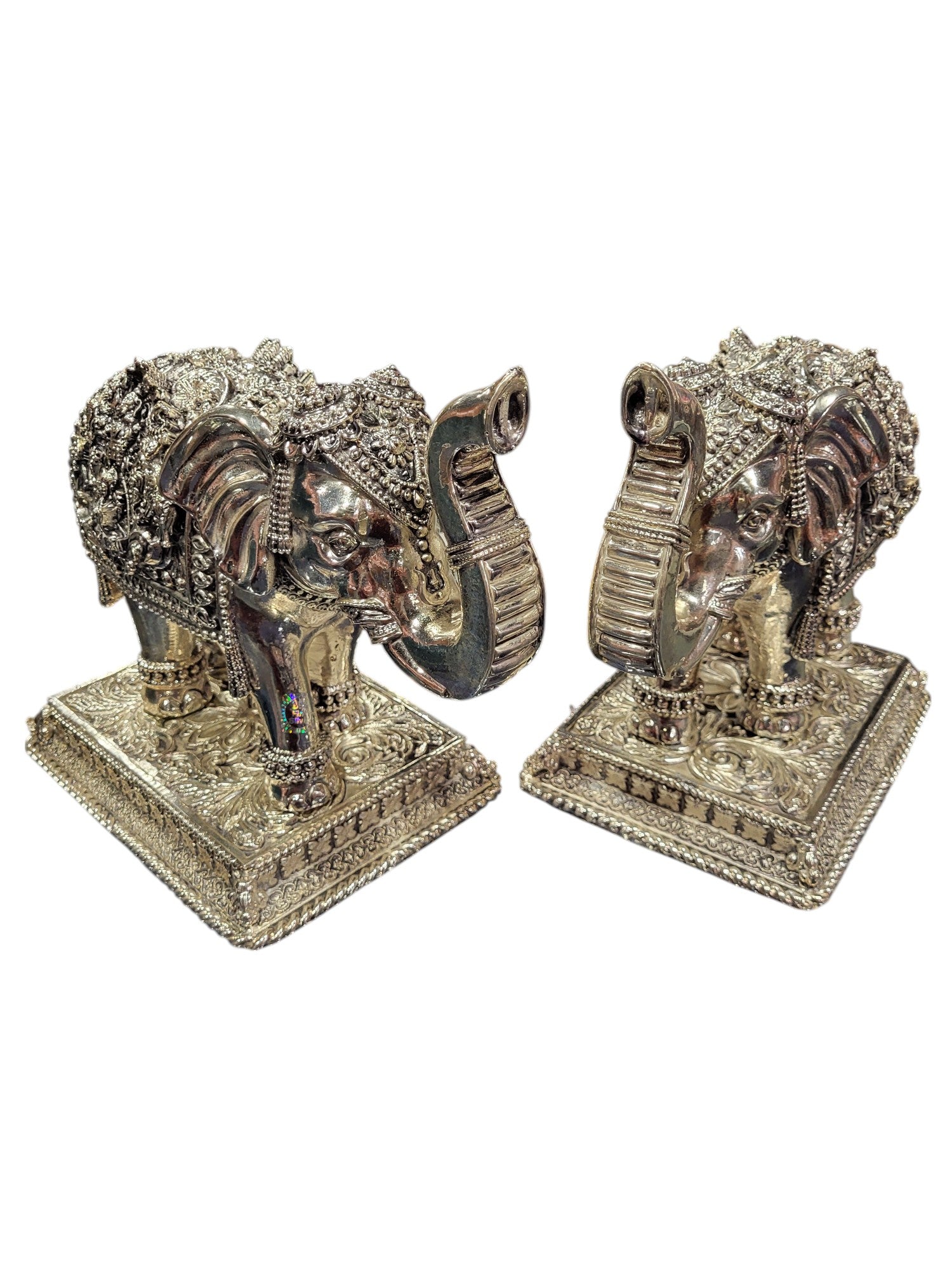 ELEPHANT PAIR 11"