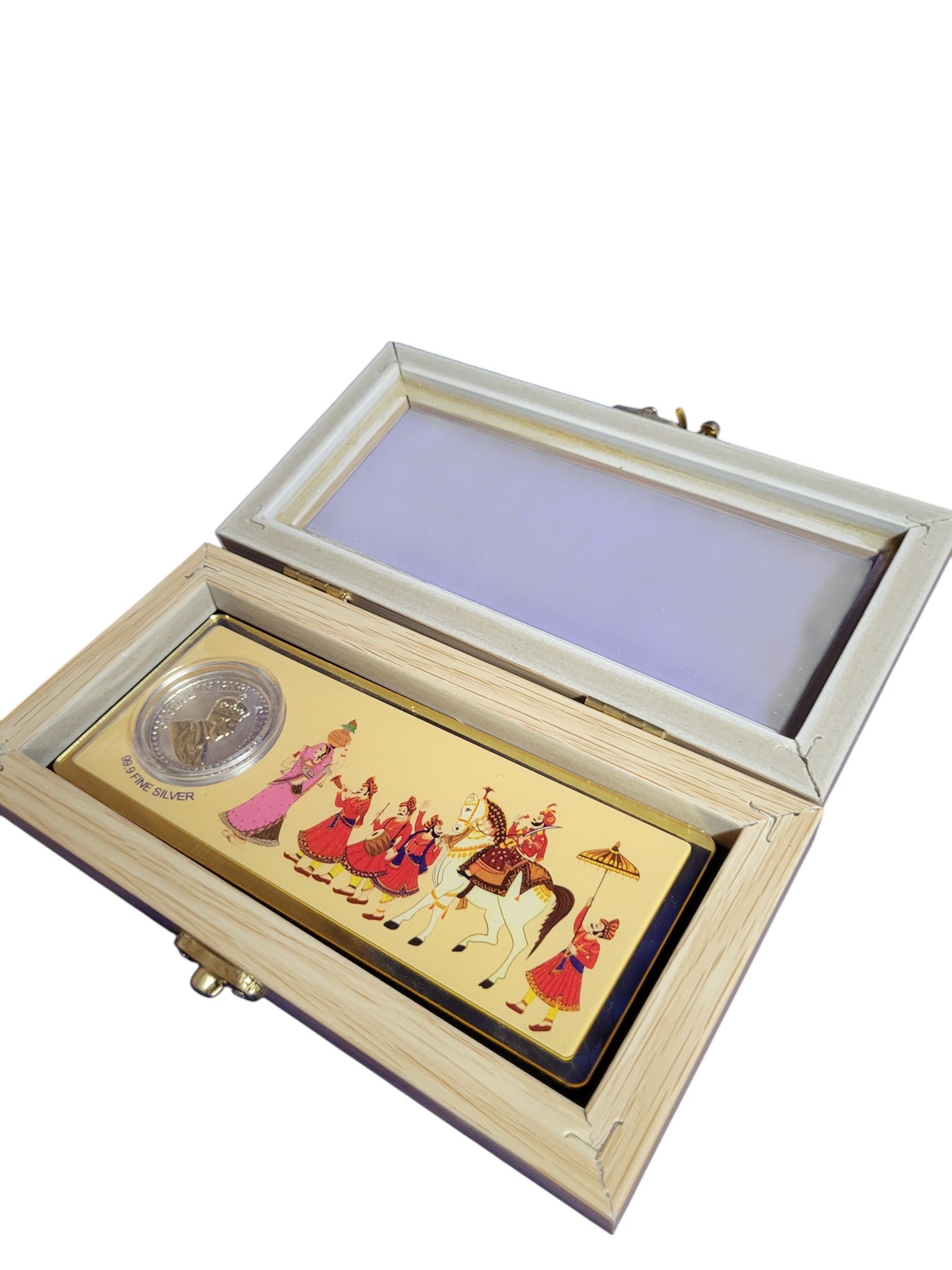 BHARAT SILVER ENVELOPE WITH WOOD BOX