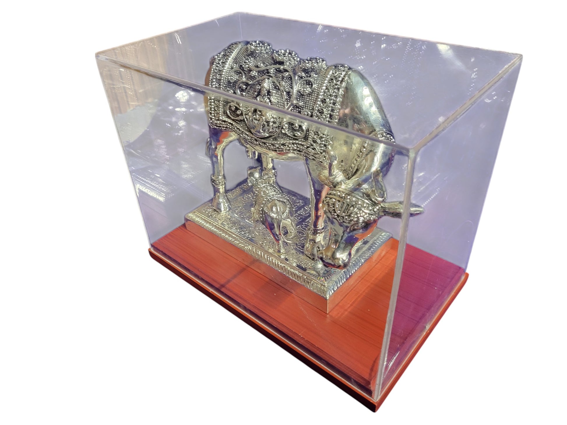 COW -LARGE