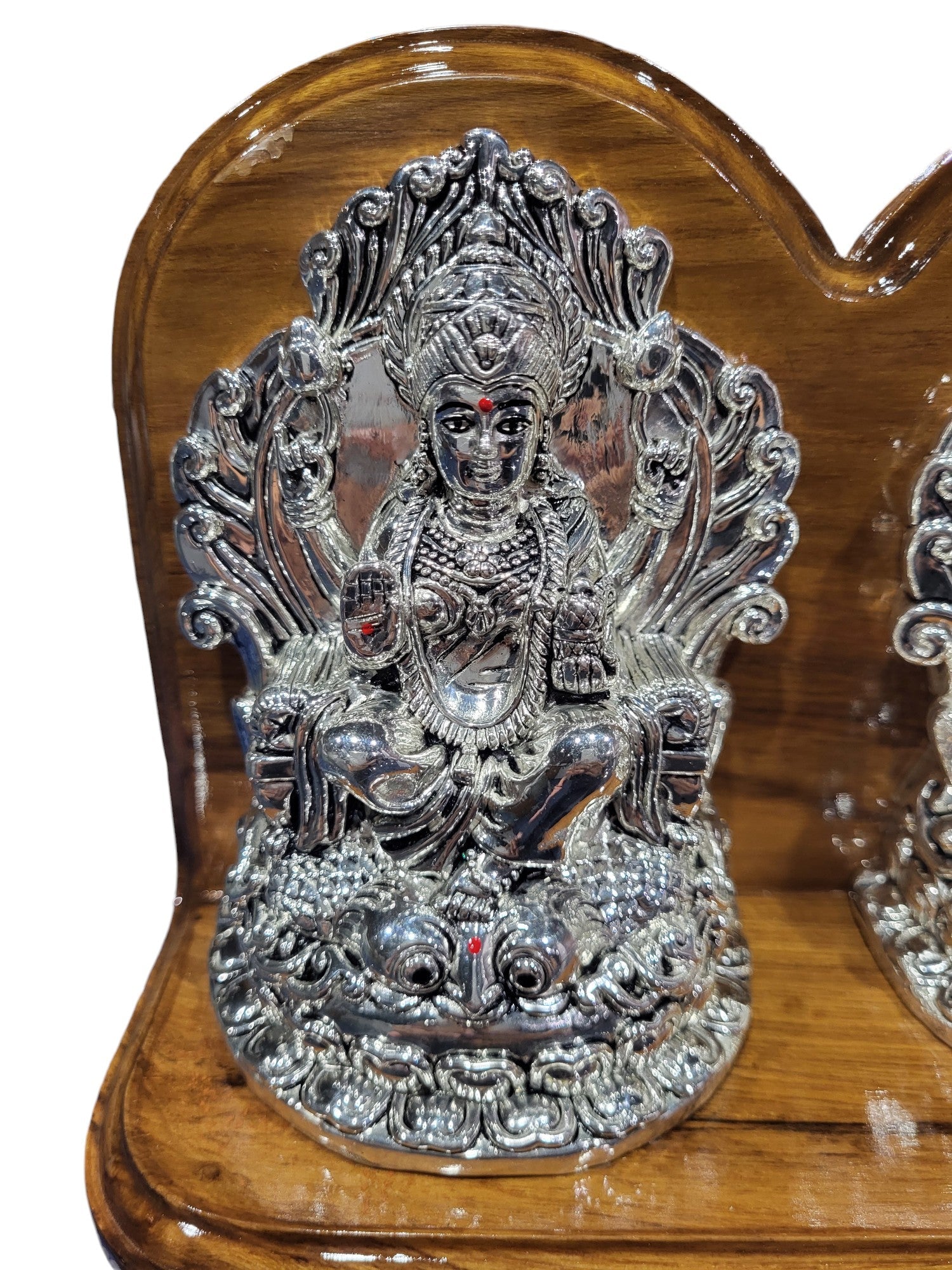 LAXMI GANESH 022