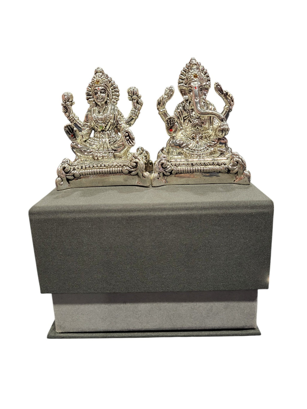 LAXMI GANESH(LG)