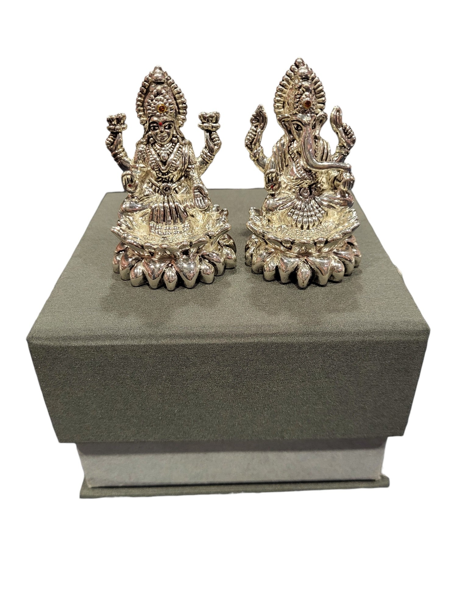 LAXMI GANESH 1665