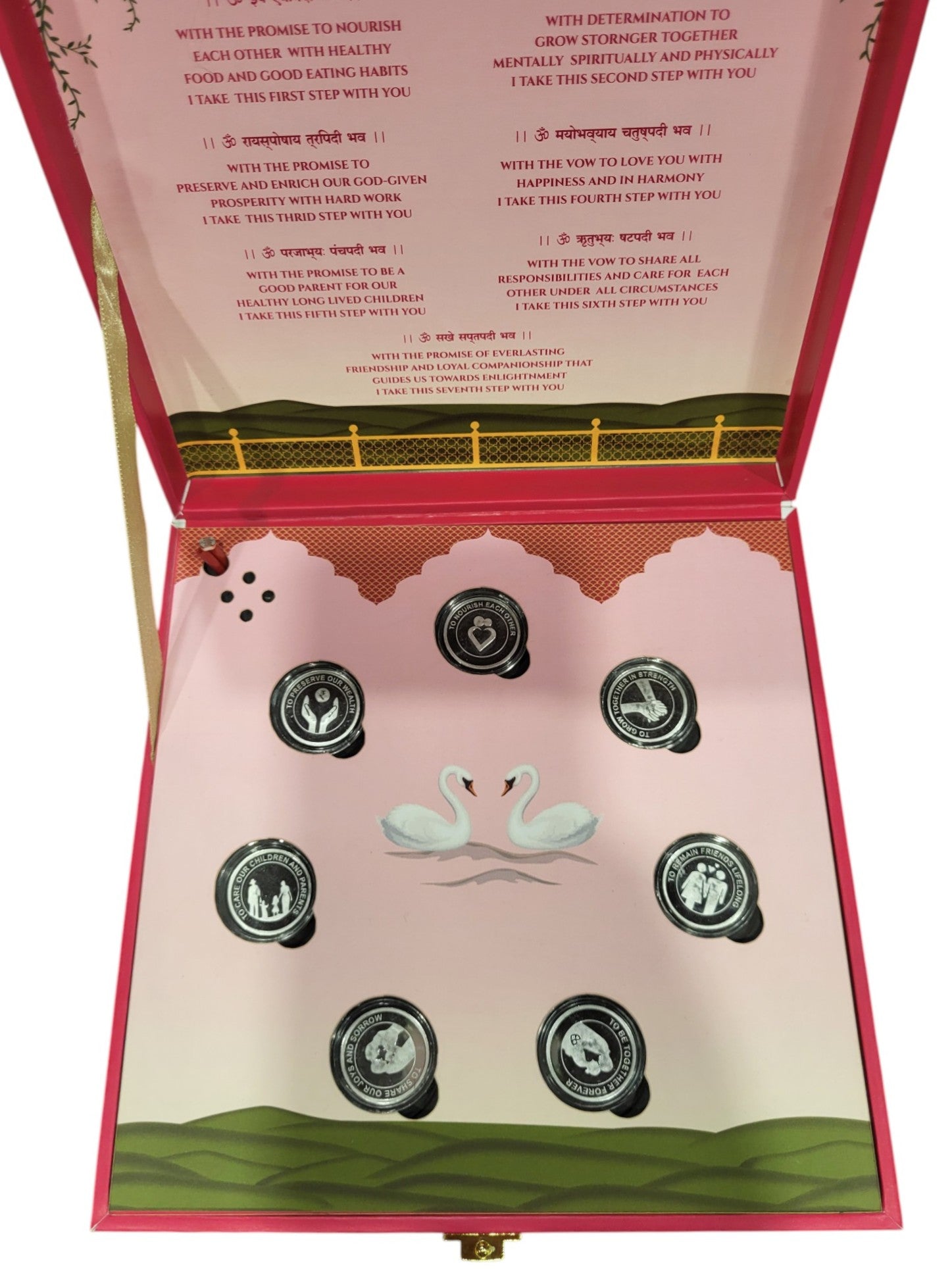 ROYAL WEDDING SILVER COIN MUSICAL BOX 3 GM X 7 =21GM