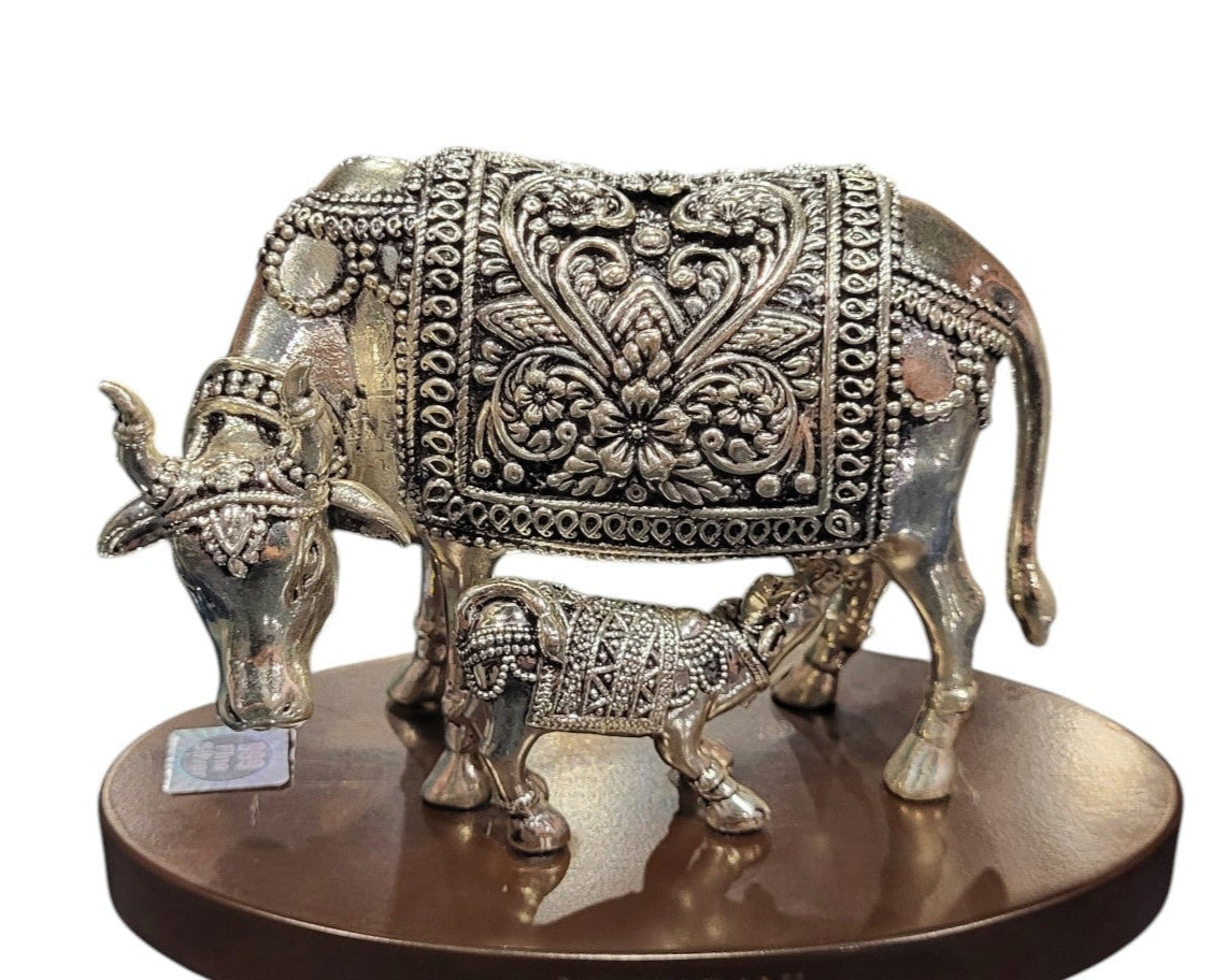 COW -S- (OVEL)