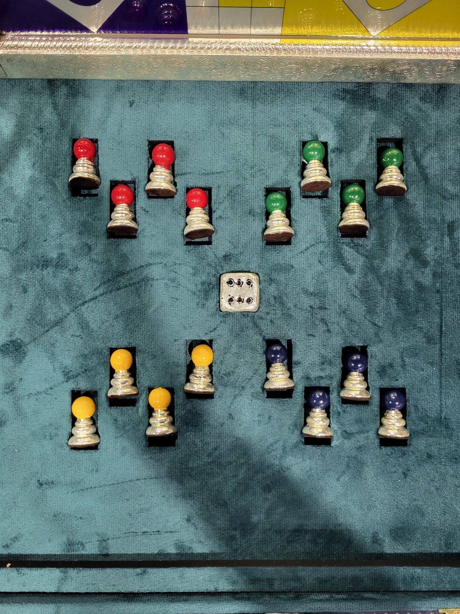 LUDO
