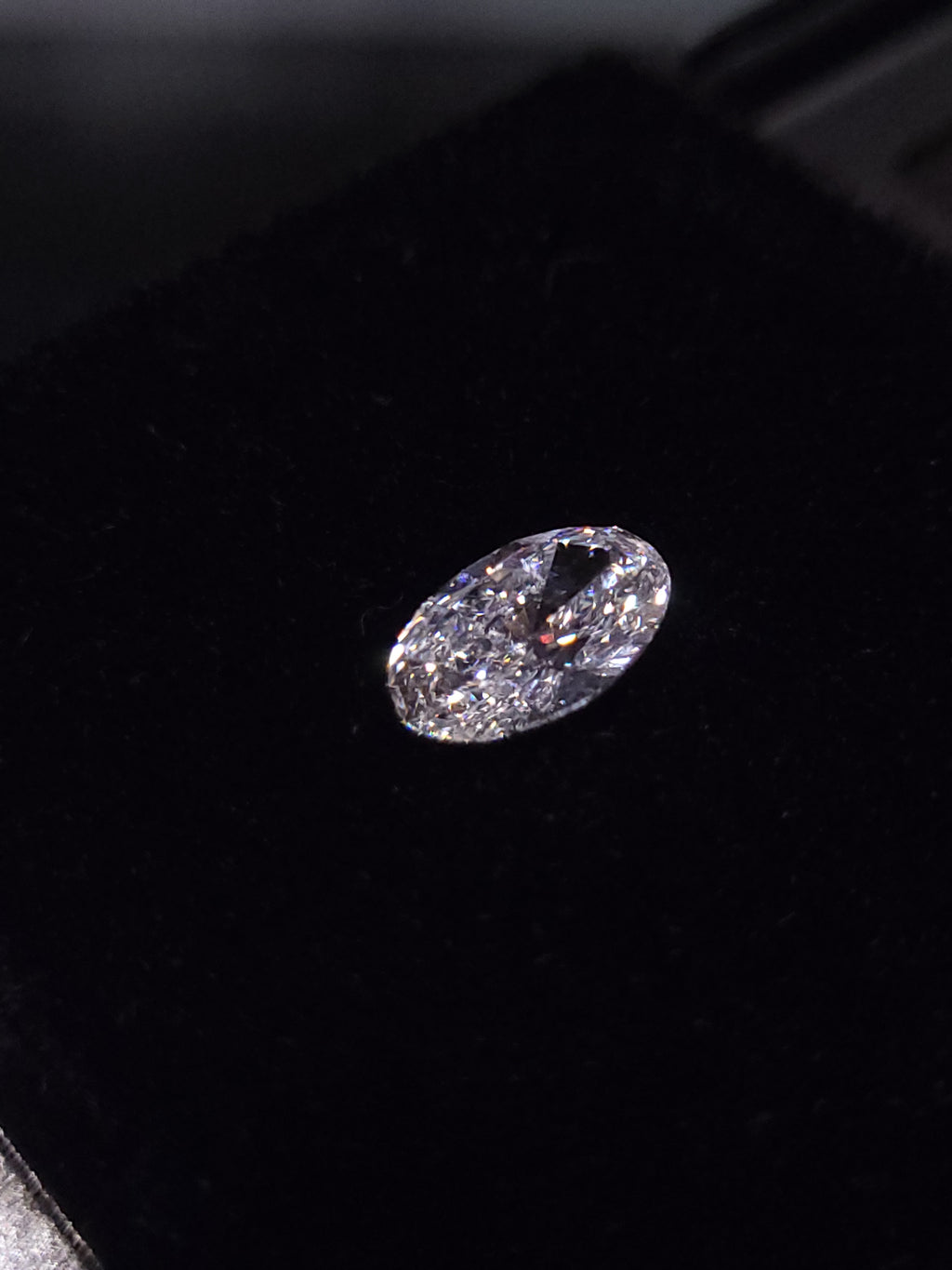 E VVS2 OVAL 2