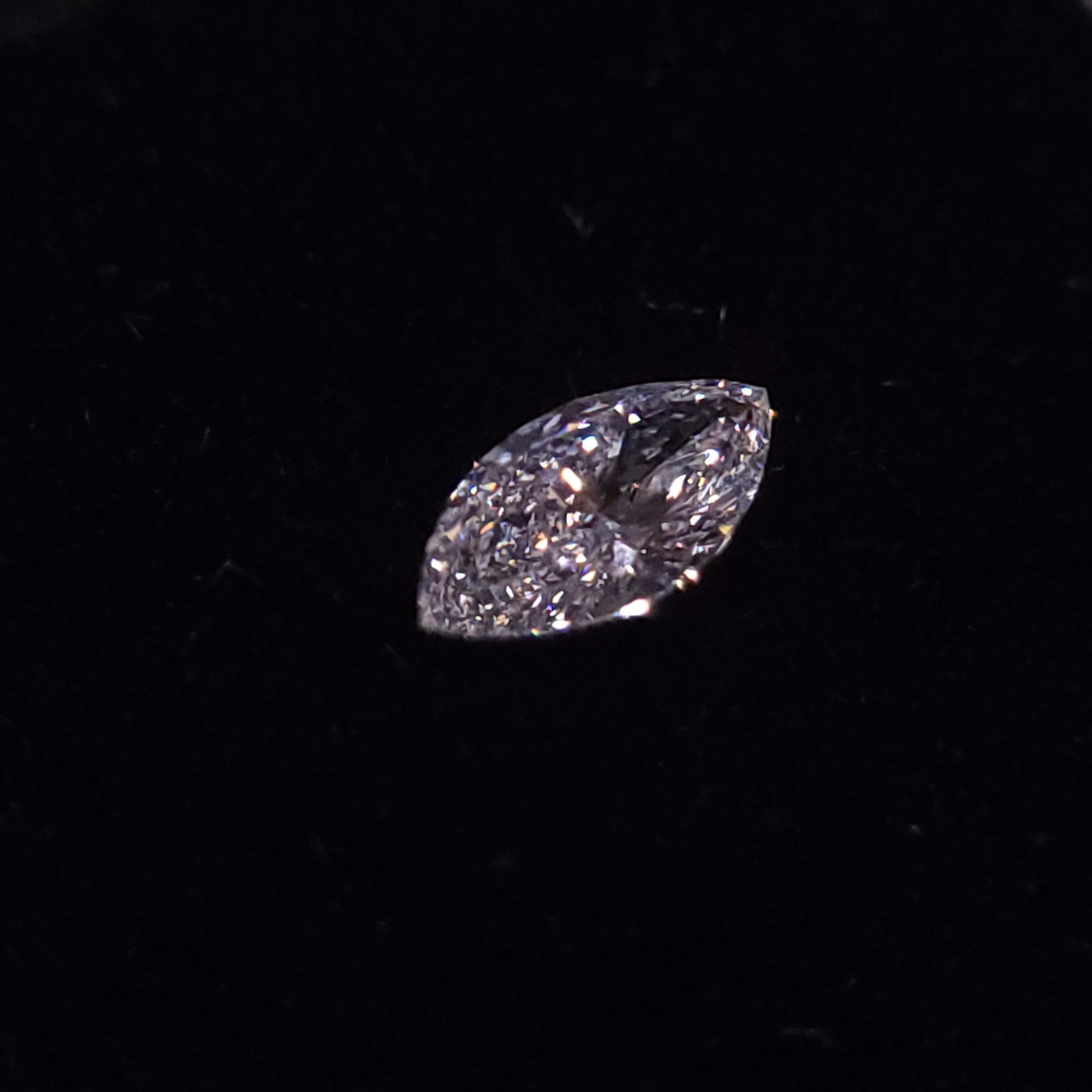 D VVS2 MARQUISE 1.02