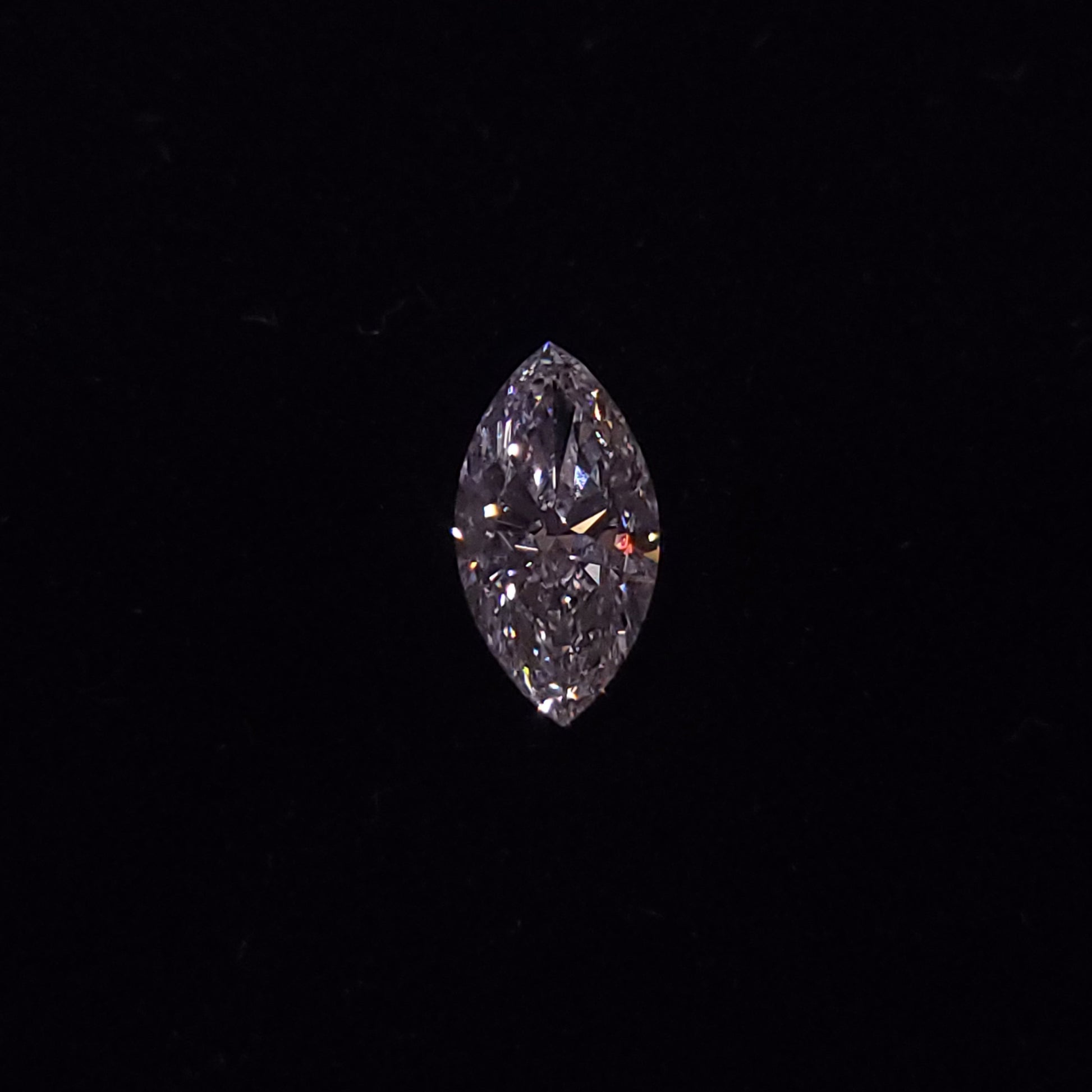 D VVS2 MARQUISE 1.02