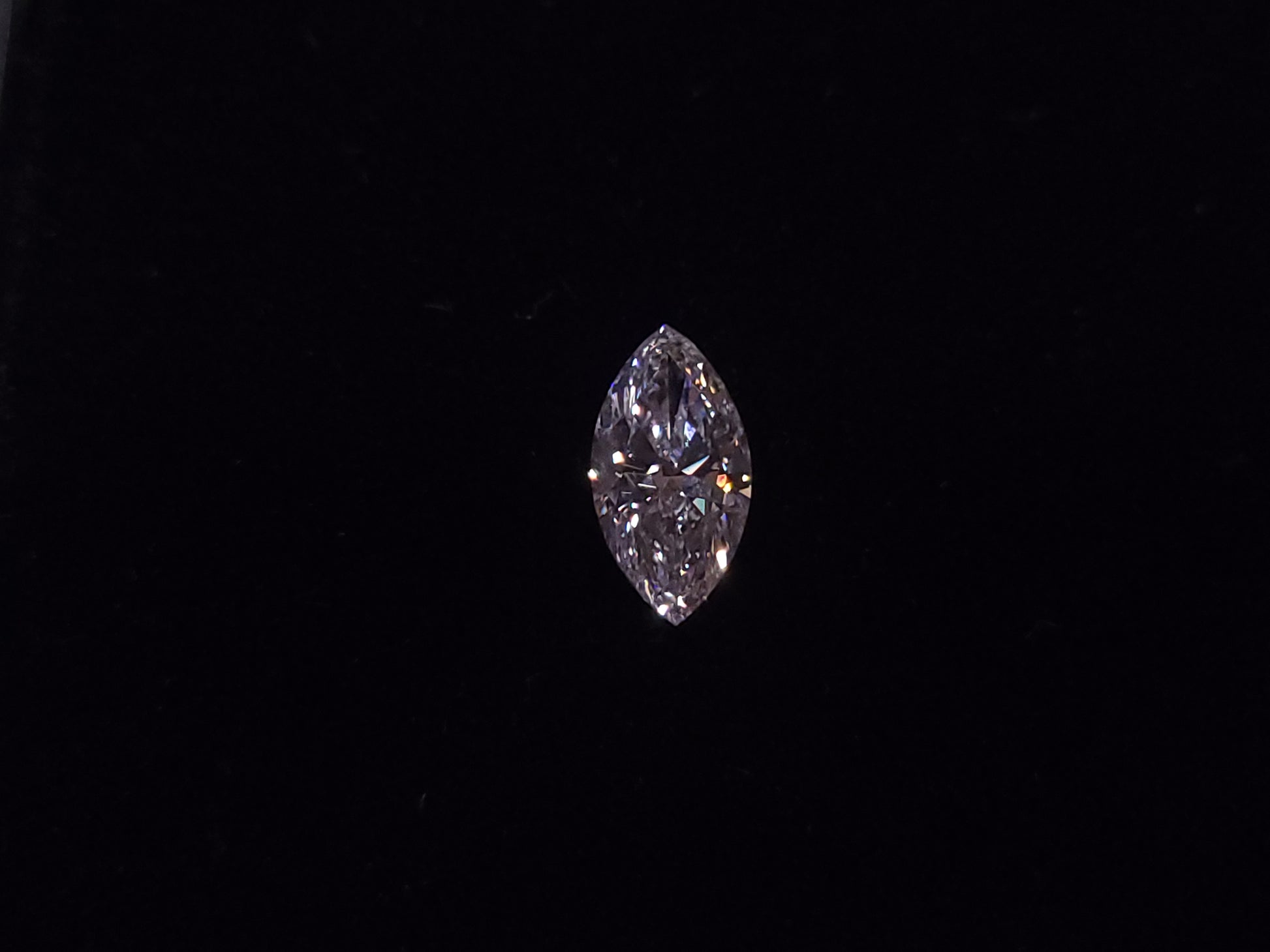 D VVS2 MARQUISE 1.02