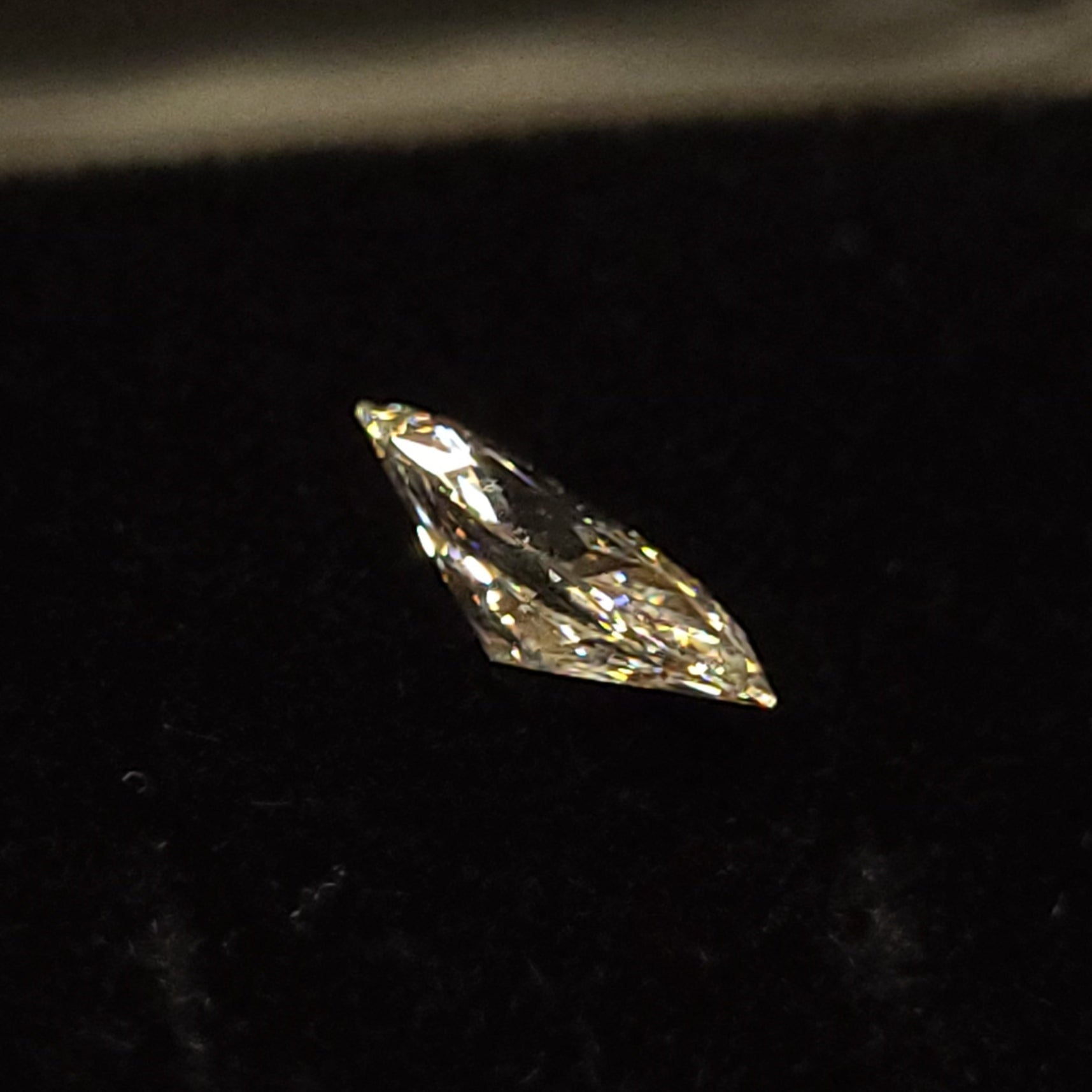 D VVS2 MARQUISE 1.05