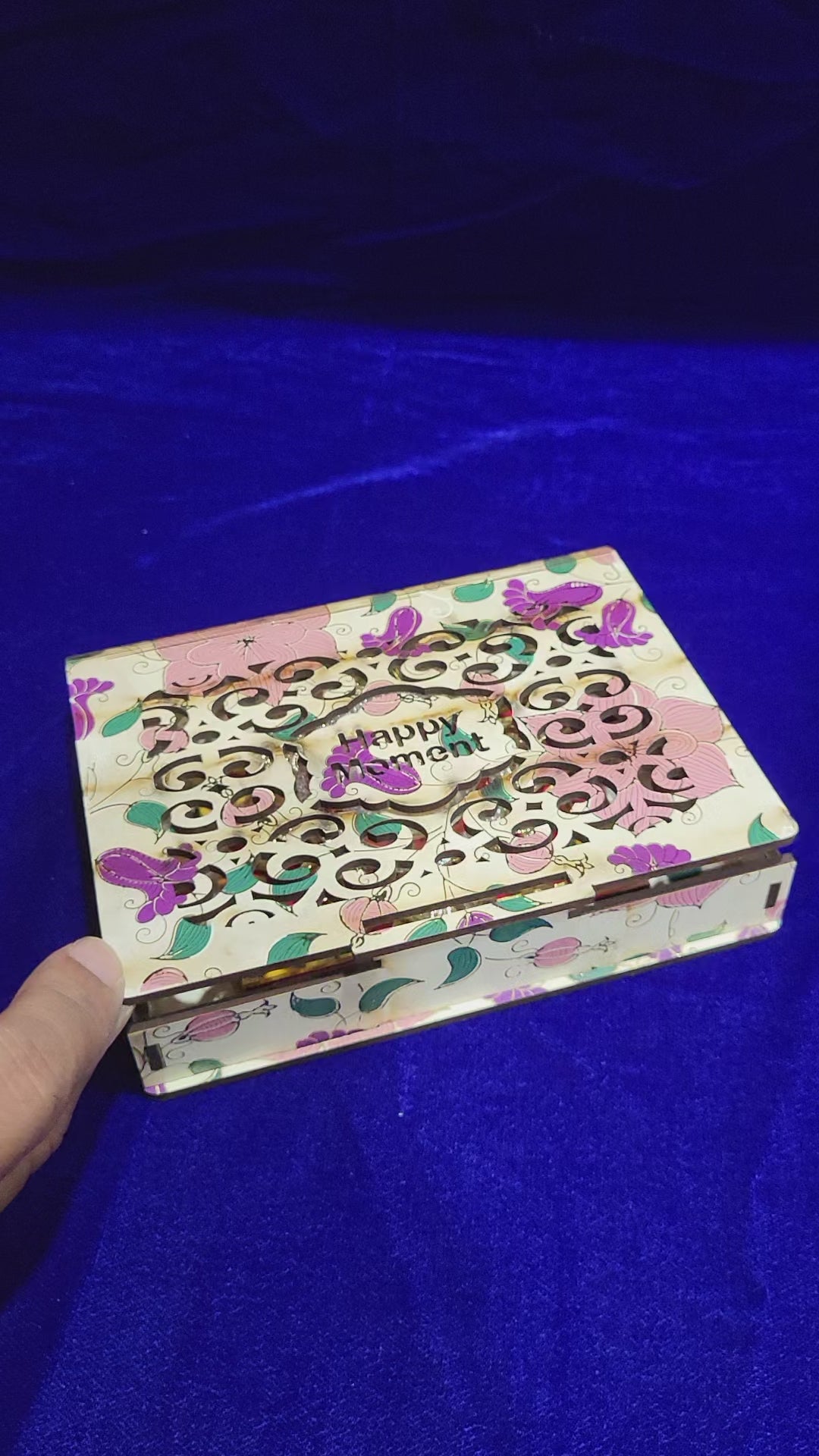HAPPY MOMENT GIFT BOX